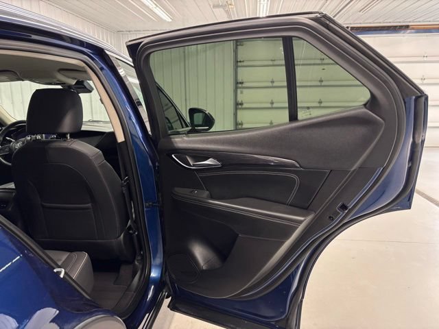Used 2023 Buick Envision Essence AWD/4WD image 8