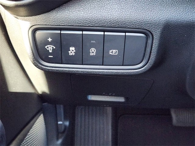 Certified 2025 Kia Soul EX image 23