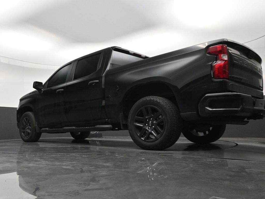 Used 2024 Chevrolet Silverado 1500 Custom w/ Turbomax Blackout Package RWD image 22