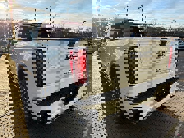 New 2026 GMC Sierra 1500 Denali Ultimate image 8