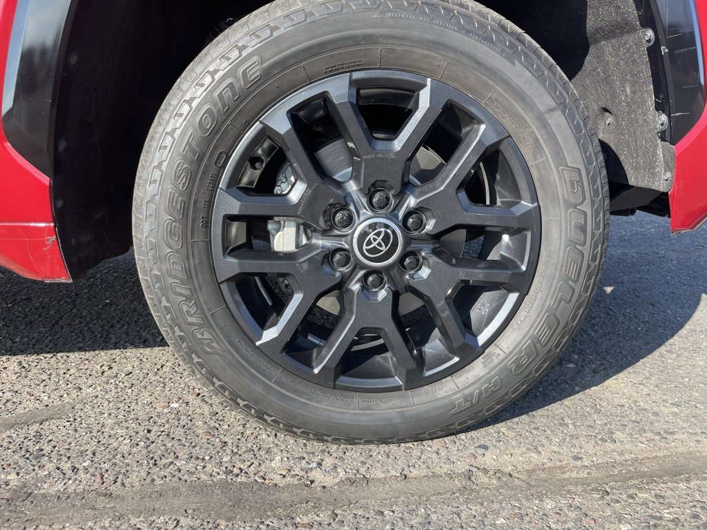 Used 2024 Toyota Tundra Platinum image 16