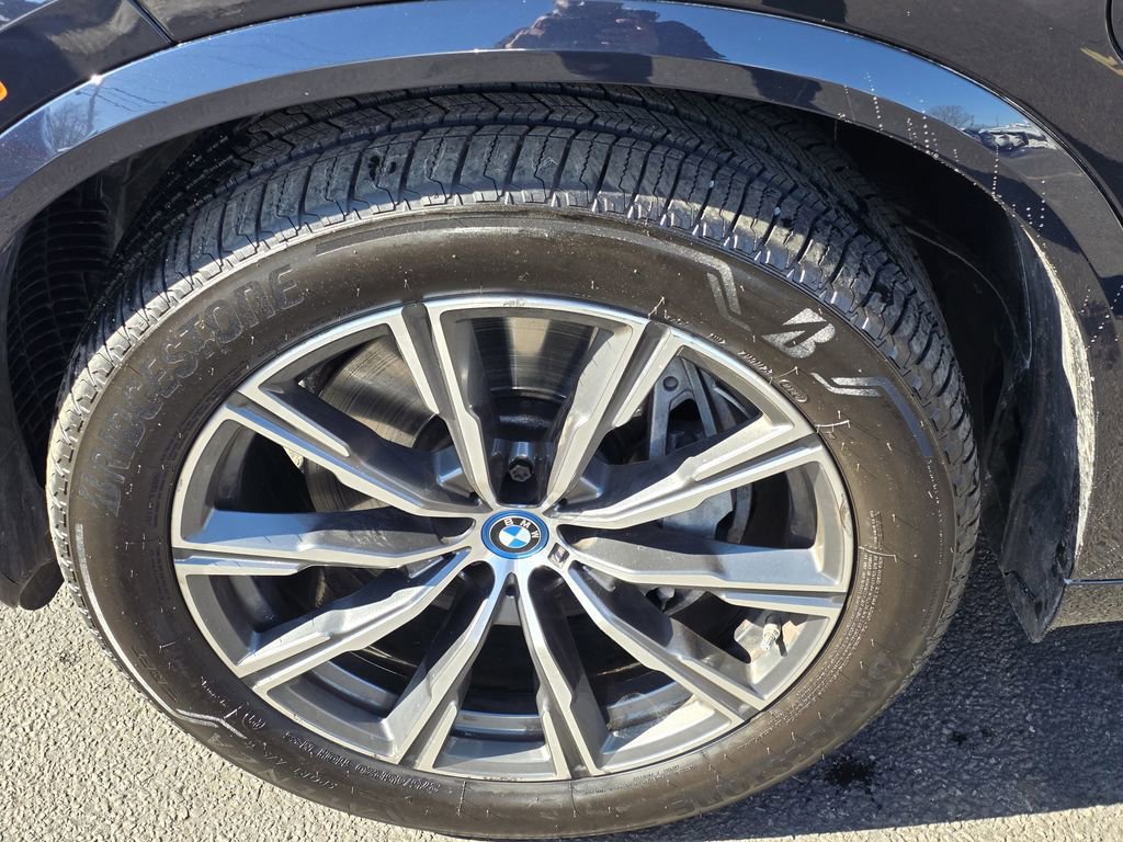 Used 2023 BMW X5 xDrive45e w/ Executive Package image 13