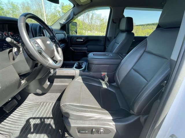Used 2020 Chevrolet Silverado 2500 LTZ w/ LTZ Plus Package AWD/4WD image 15