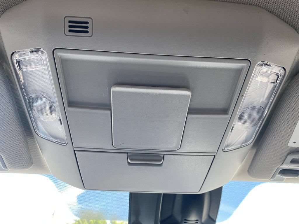 Used 2018 Toyota Tundra SR5 AWD/4WD image 25