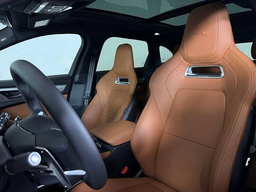 New 2026 Jaguar F-PACE R-Dynamic S AWD/4WD image 5