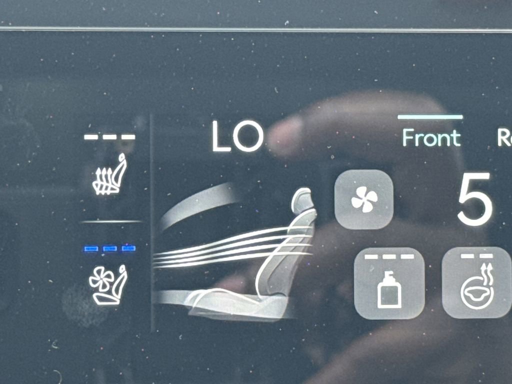 New 2026 Genesis GV80 3.5T e-SC image 31