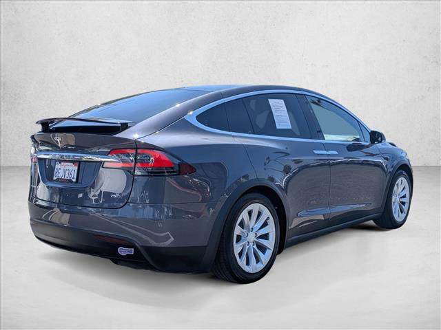 Used 2018 Tesla Model X 75D AWD/4WD image 5