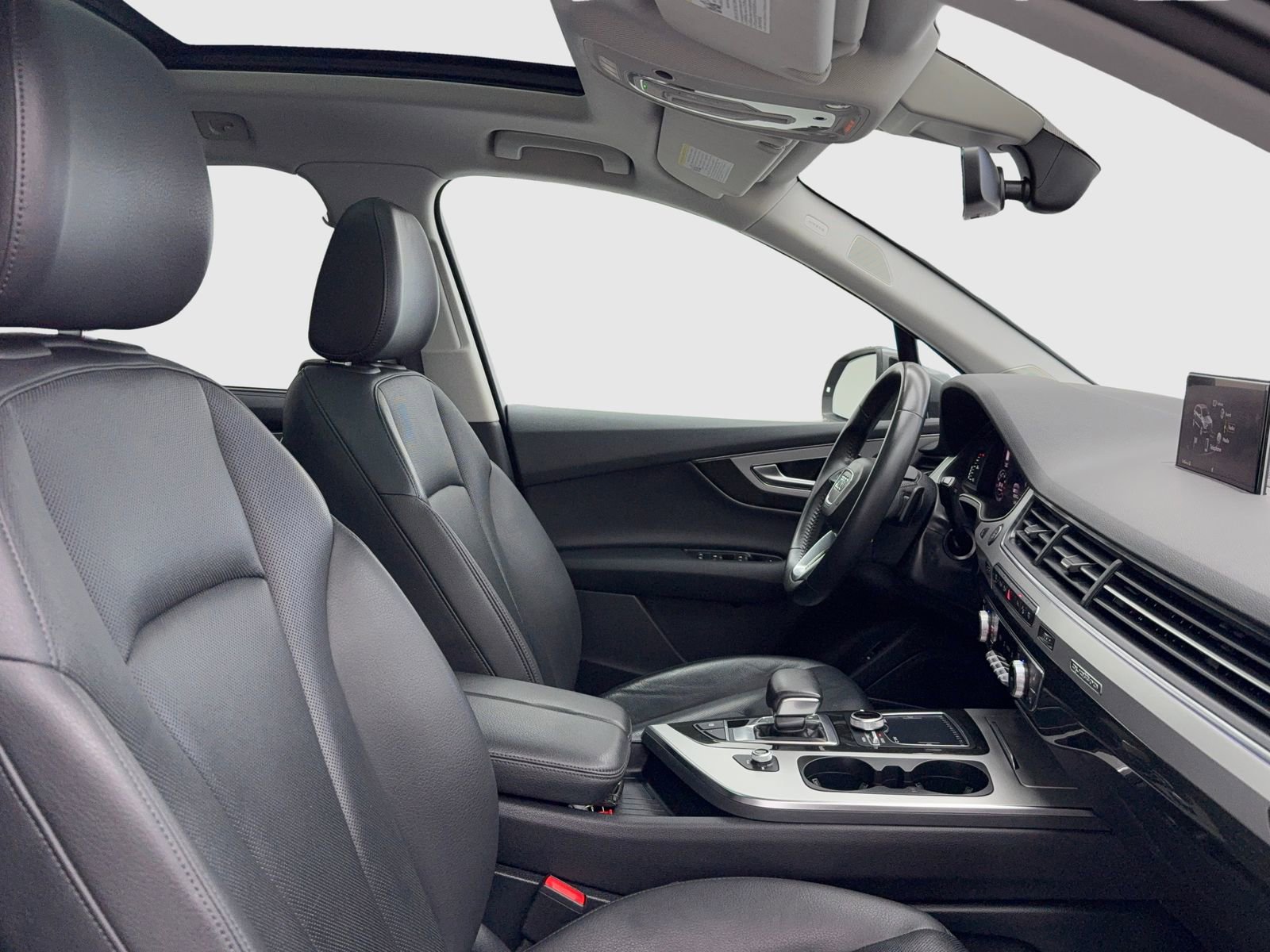 Used 2019 Audi Q7 2.0T Premium Plus w/ Premium Plus Package image 46