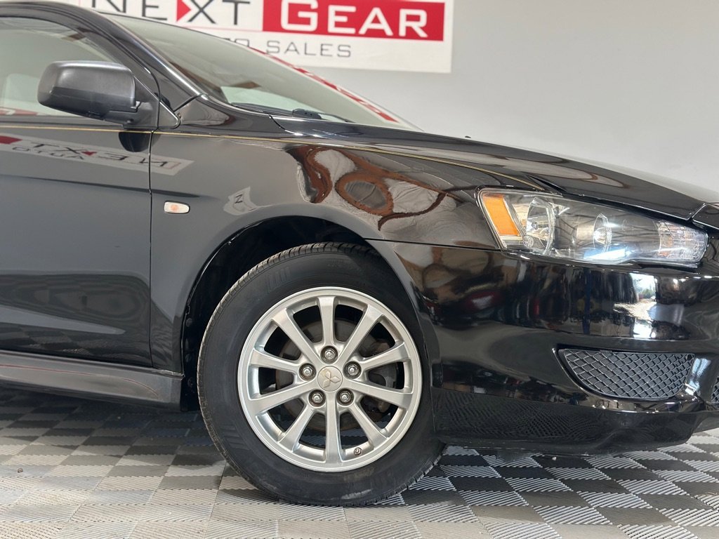 Used 2011 Mitsubishi Lancer ES image 3