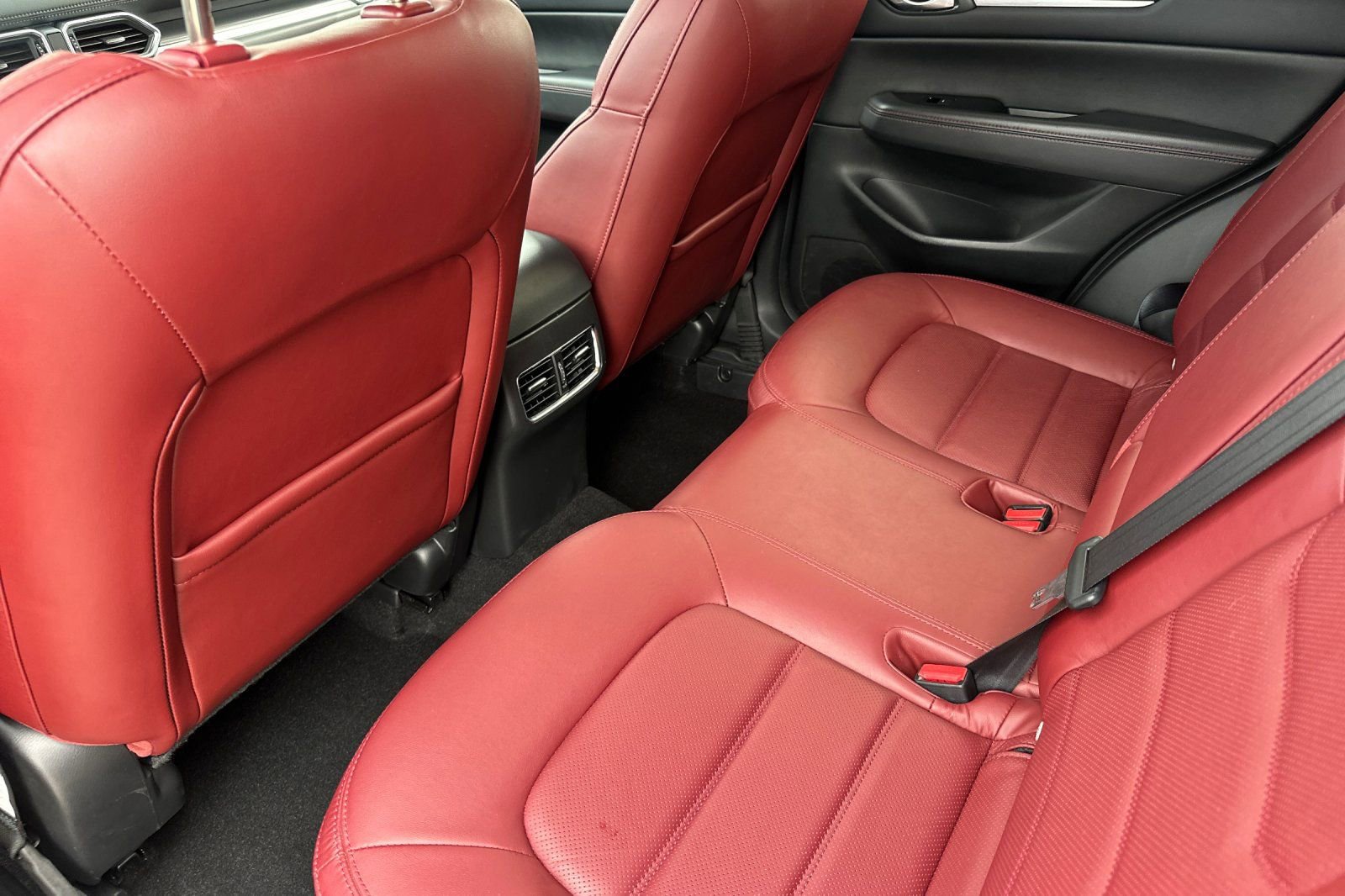 Used 2024 MAZDA CX-5 Carbon Edition image 13