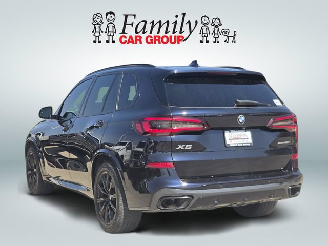 Used 2022 BMW X5 xDrive40i w/ M Sport Package AWD/4WD image 3