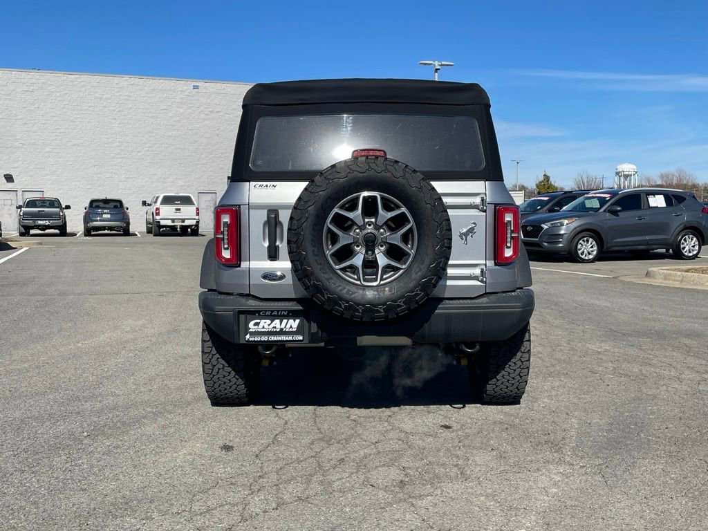 Used 2024 Ford Bronco Badlands image 7