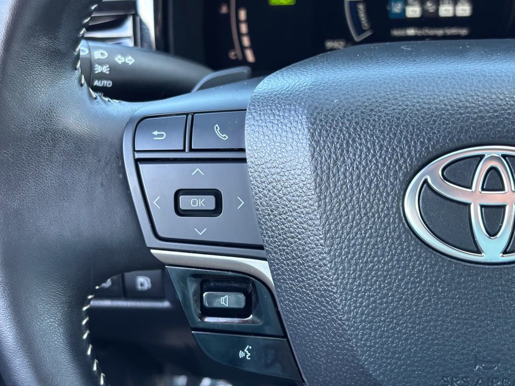 Certified 2025 Toyota Camry SE w/ Convenience Package AWD/4WD image 36