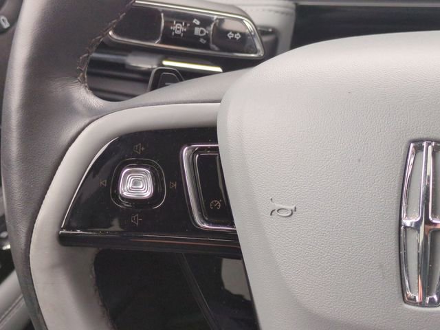 Used 2022 Lincoln Corsair Reserve w/ Luxury Package image 18