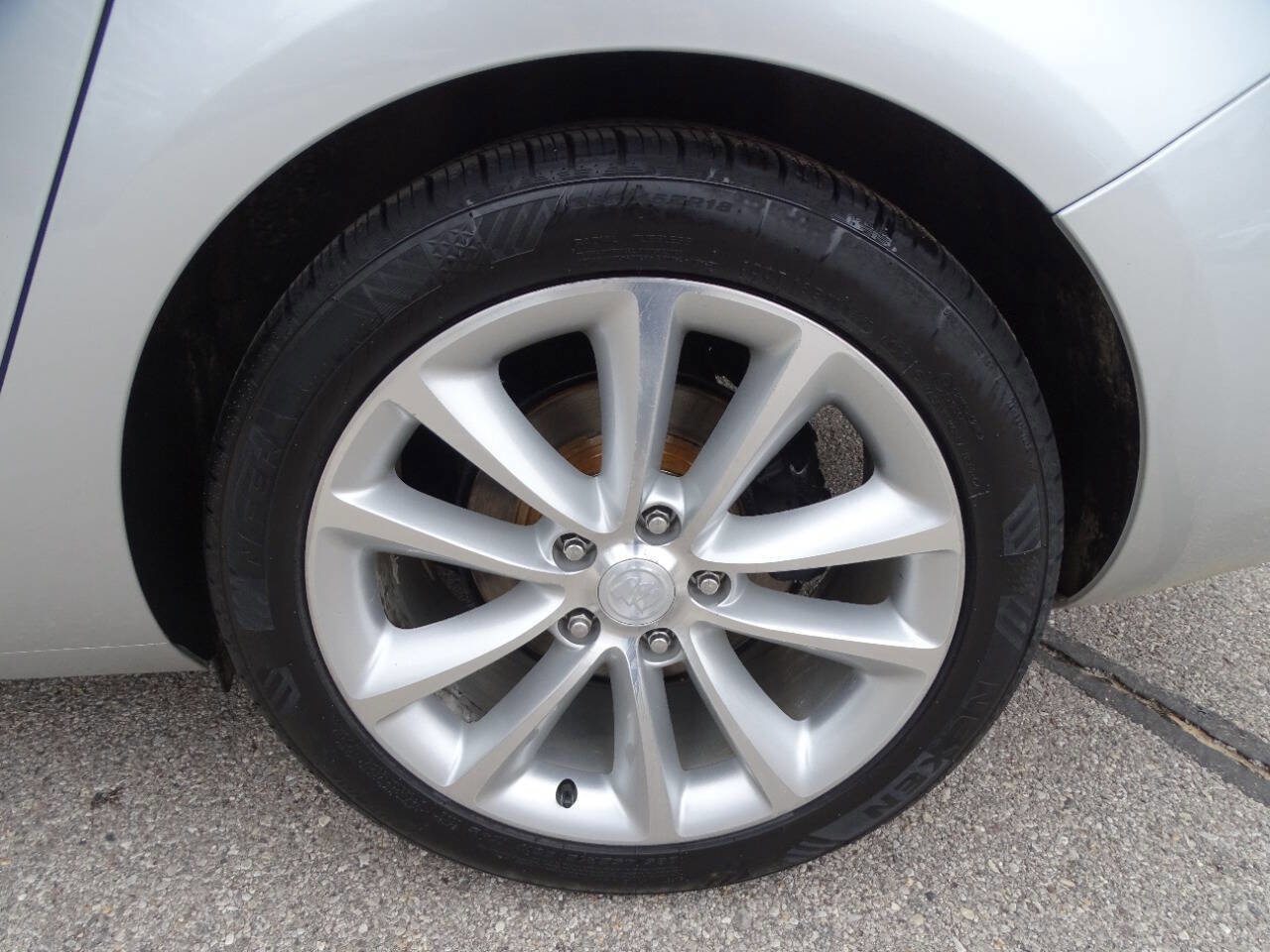 Used 2015 Buick Verano Leather FWD image 41