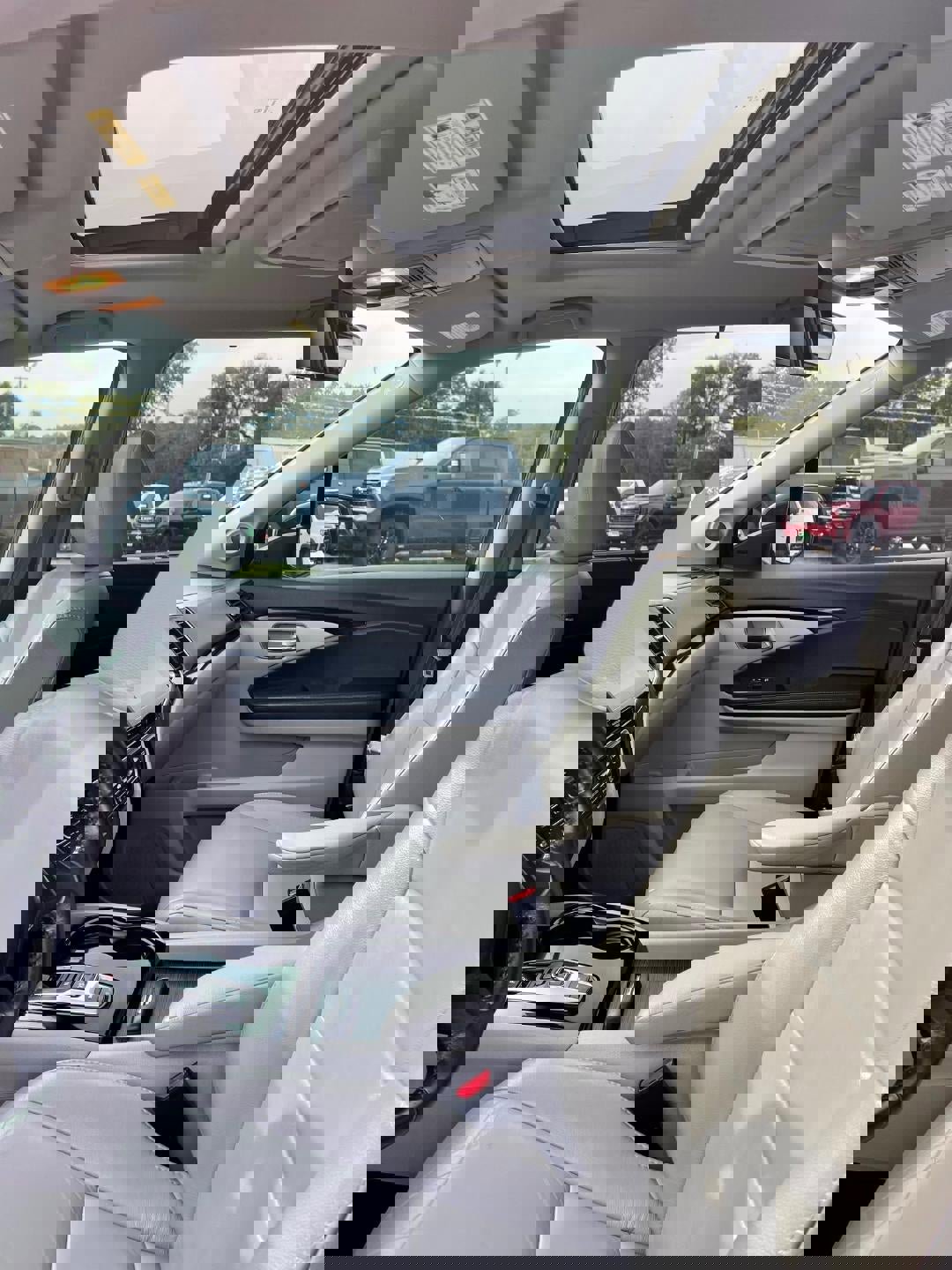 Used 2020 Honda Pilot Touring image 14