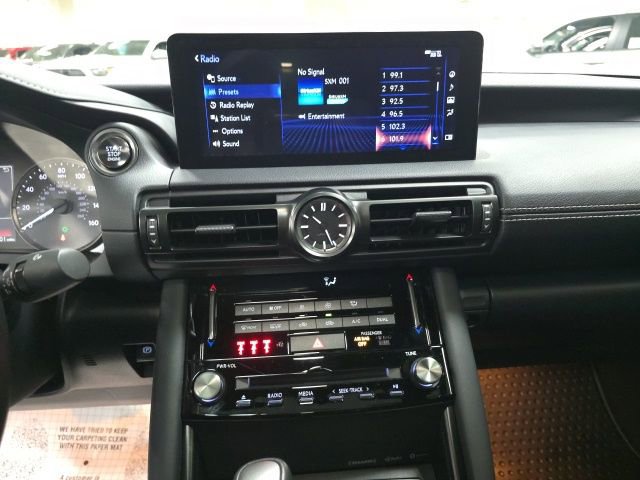 Used 2025 Lexus IS 350 F Sport w/ Navigation Package image 18