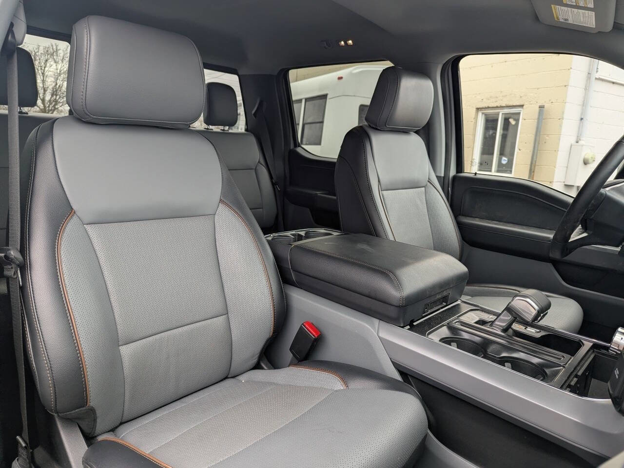 Used 2024 Ford F150 Lariat w/ Bed Utility Package image 11