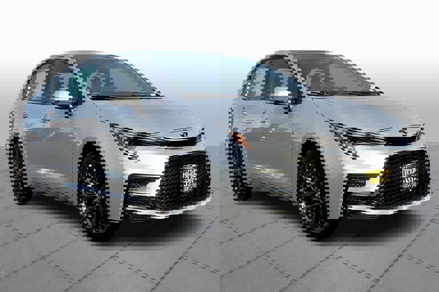 New 2026 Toyota Corolla SE image 2