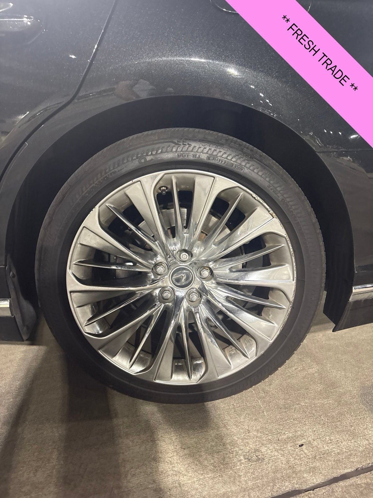 Used 2021 Lexus LS 500 w/ Interior Upgrade Package RWD image 22
