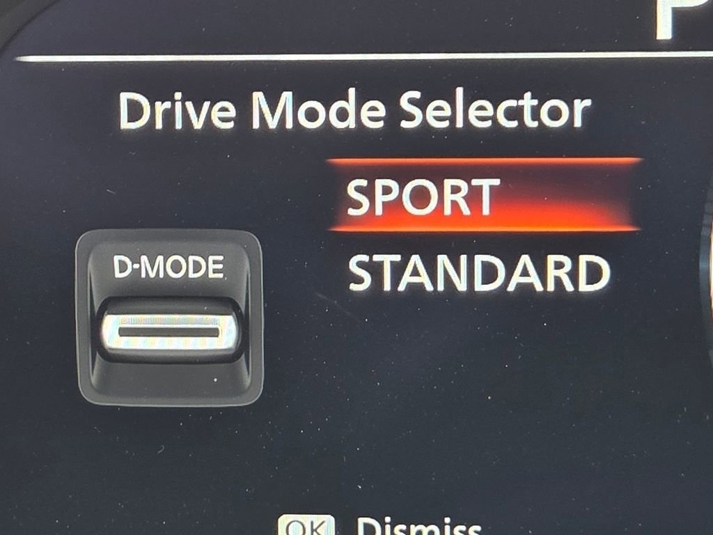 Used 2025 Nissan Z Sport w/ Floor Mat Package image 12