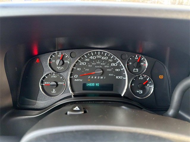 Used 2024 Chevrolet Express 2500 w/ Driver Convenience Package image 12