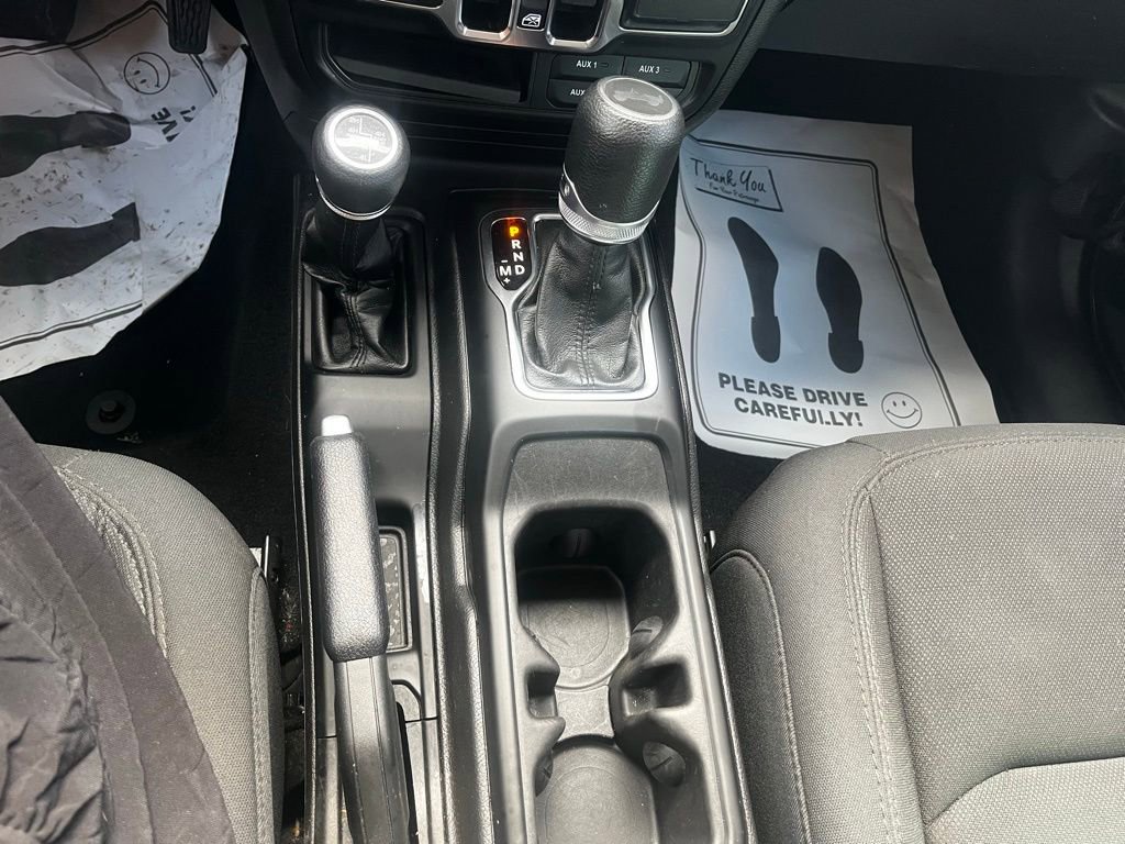 Used 2024 Jeep Wrangler Unlimited Rubicon 4xe image 22