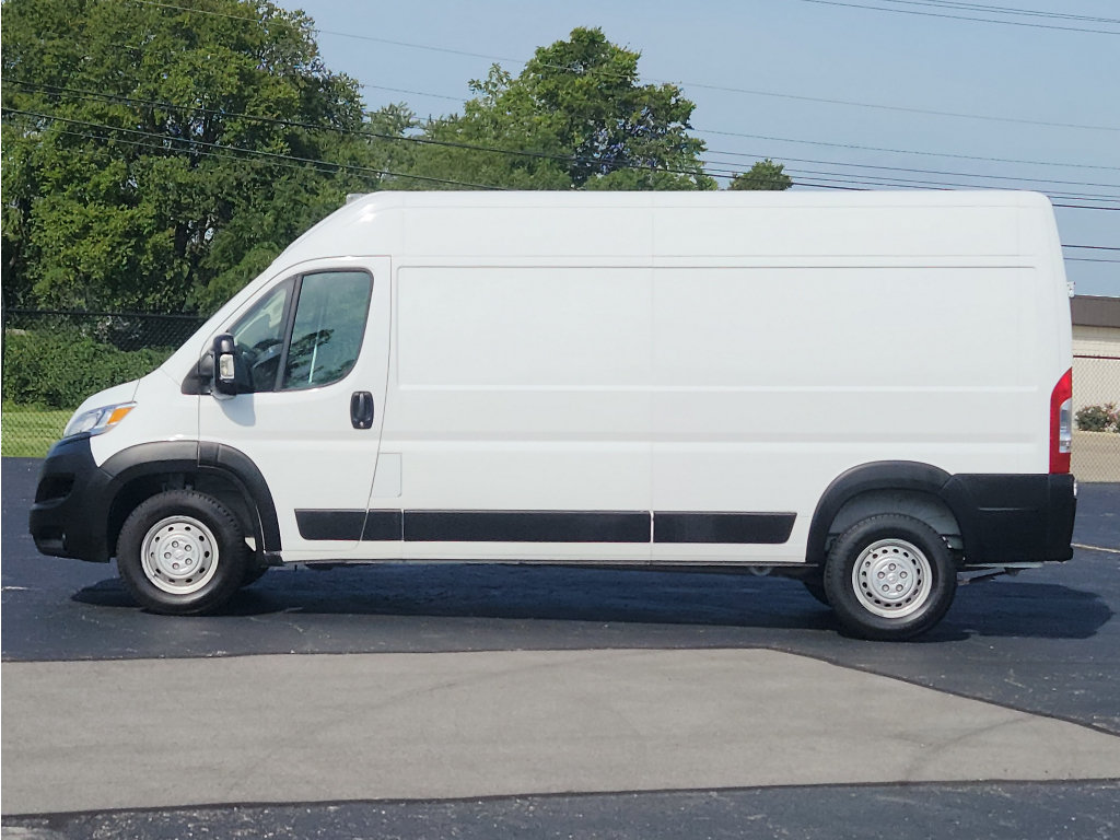 Used 2025 RAM ProMaster 2500 w/ Convenience Group FWD image 11
