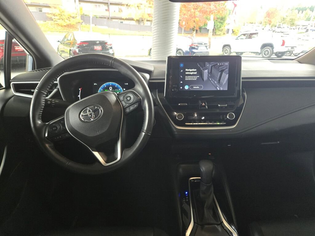 Used 2023 Toyota Corolla XSE w/ Carpet Mat Package (TMS) image 11