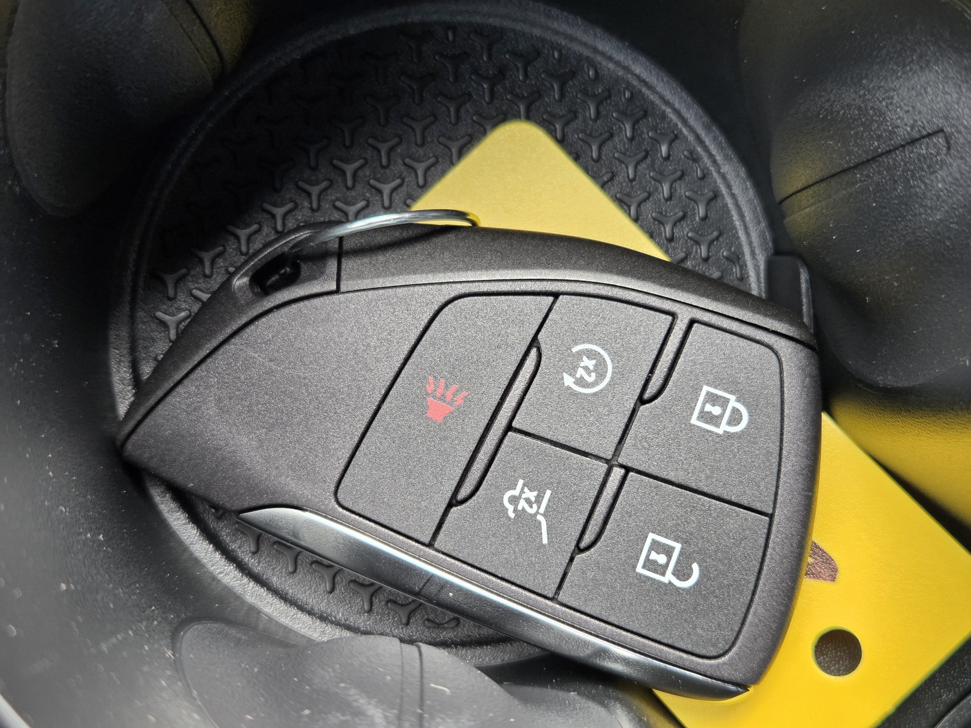 New 2027 Chevrolet Equinox RS AWD/4WD image 25
