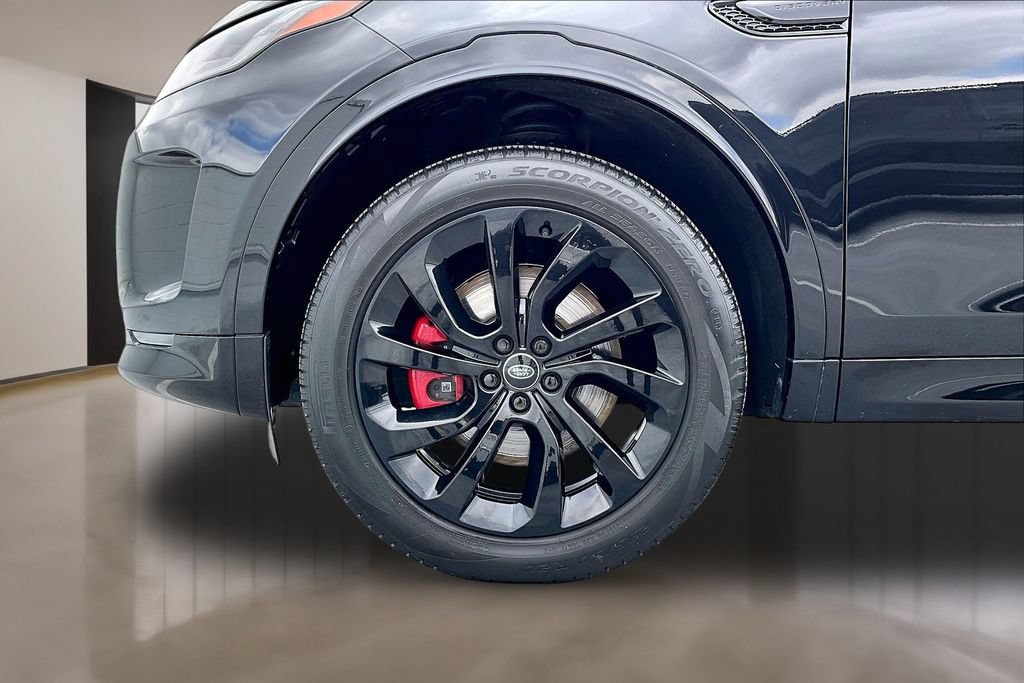 Certified 2023 Land Rover Discovery Sport SE R-Dynamic AWD/4WD image 32