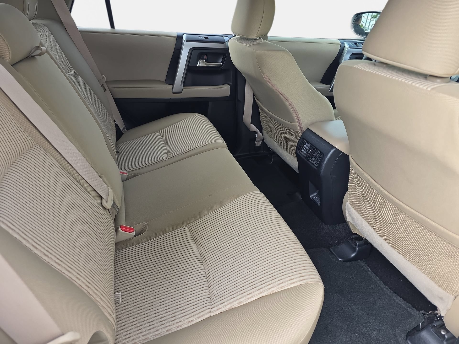 Used 2022 Toyota 4Runner SR5 RWD image 11