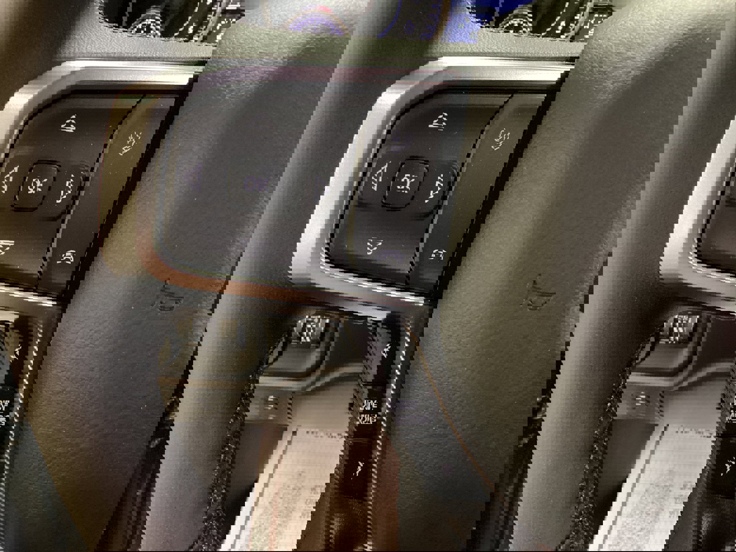 New 2026 RAM 1500 4x4 Crew Cab image 22