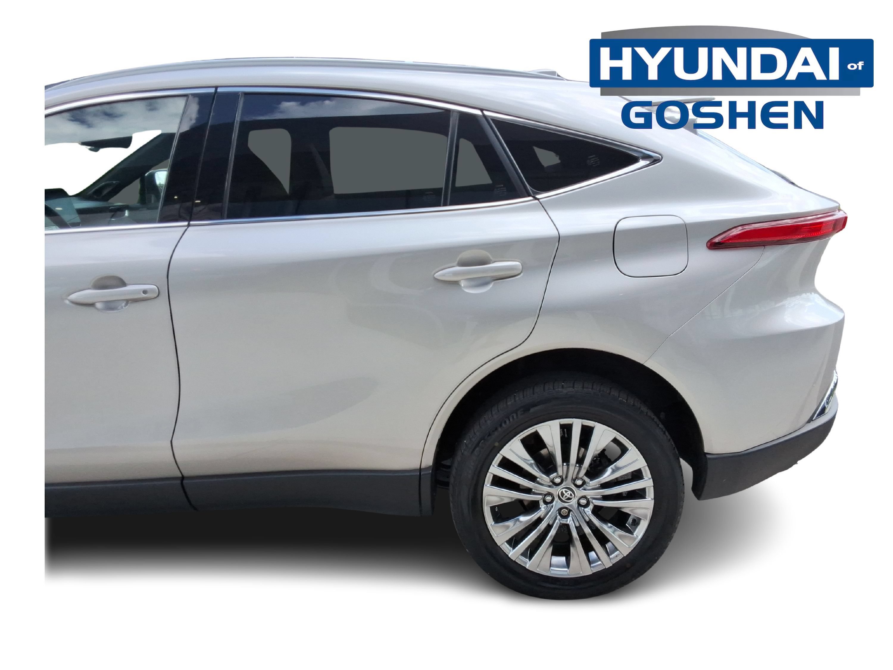 Used 2023 Toyota Venza XLE AWD/4WD image 6