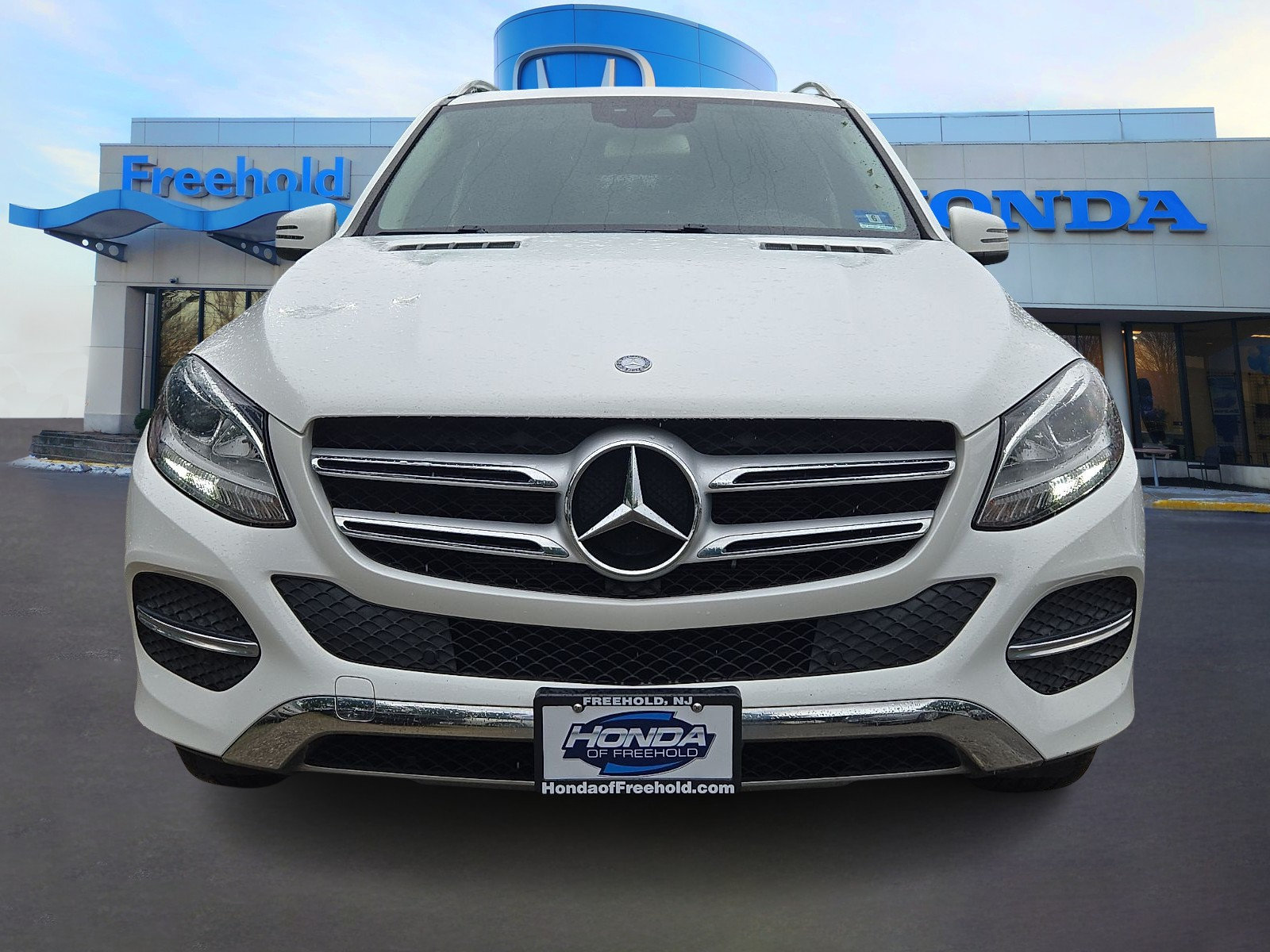 Used 2016 Mercedes-Benz GLE 350 4MATIC image 2