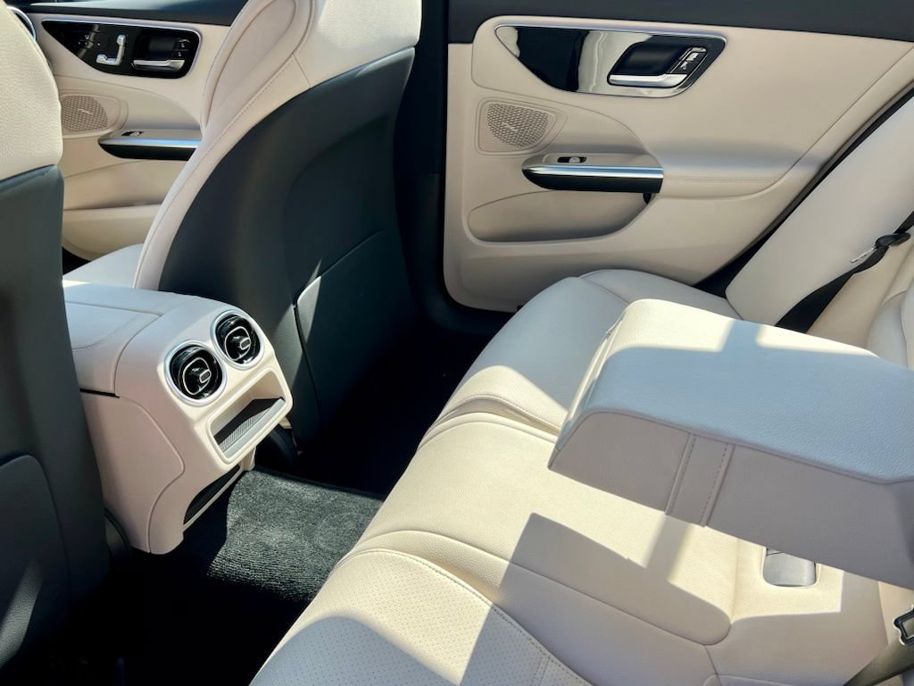 Certified 2023 Mercedes-Benz C 300 4MATIC Sedan image 22