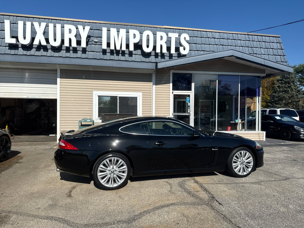 Used 2011 Jaguar XK Coupe image 4