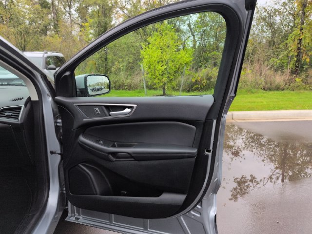 Certified 2024 Ford Edge SEL w/ Convenience Package AWD/4WD image 14
