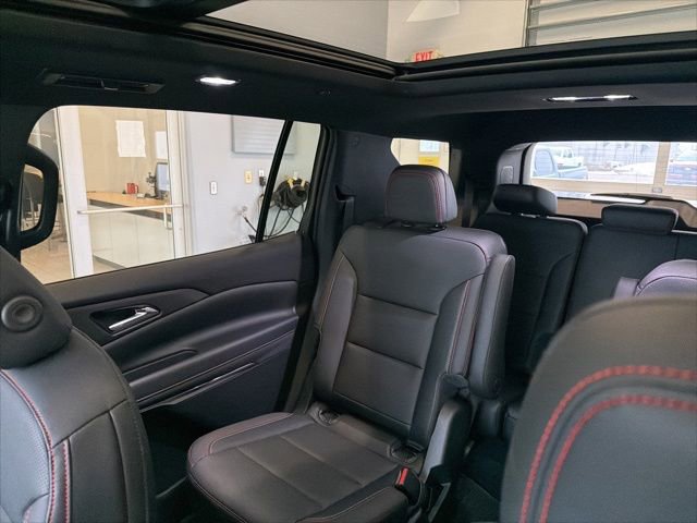 New 2026 Chevrolet Traverse Z71 w/ Enhanced Driving Package image 19