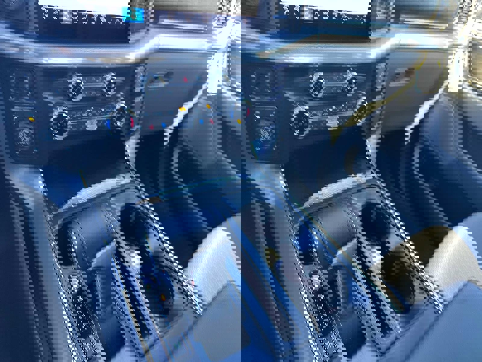 New 2025 Ford F150 Lariat w/ Equipment Group 502A High image 65