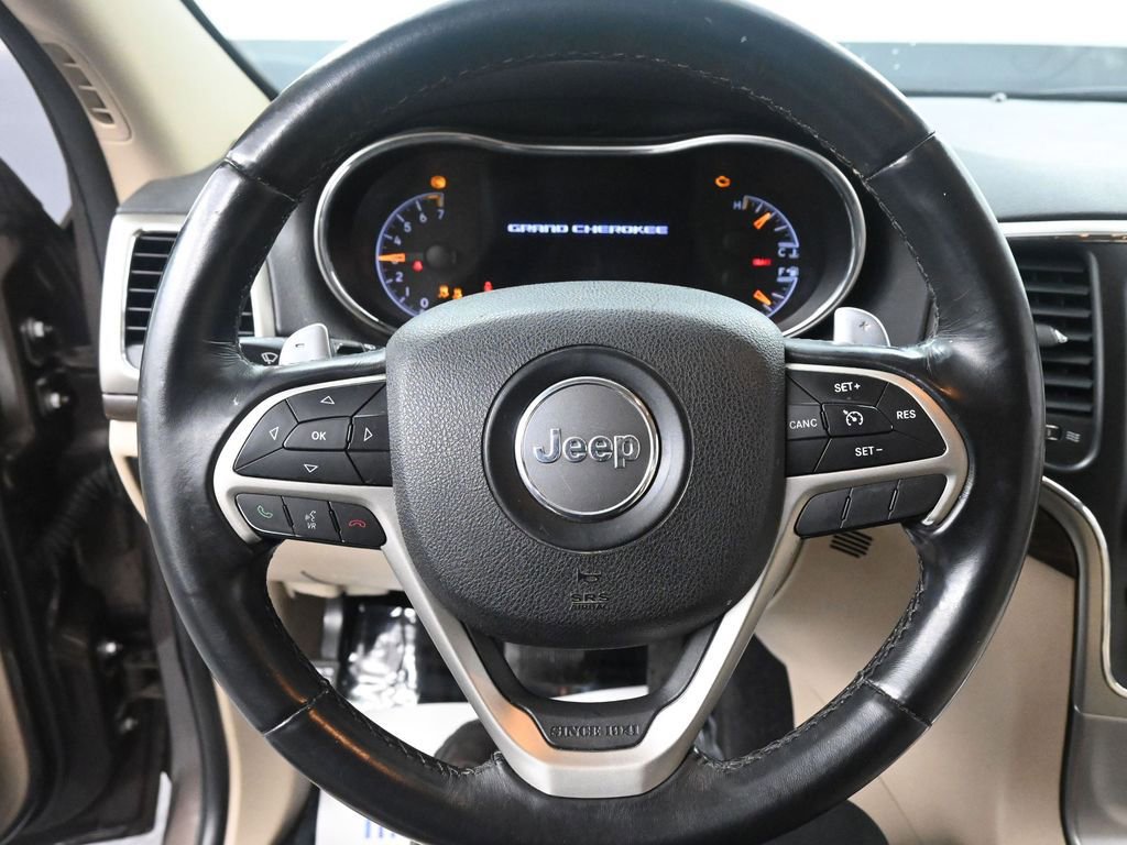 Used 2017 Jeep Grand Cherokee Laredo w/ Quick Order Package 23E image 29