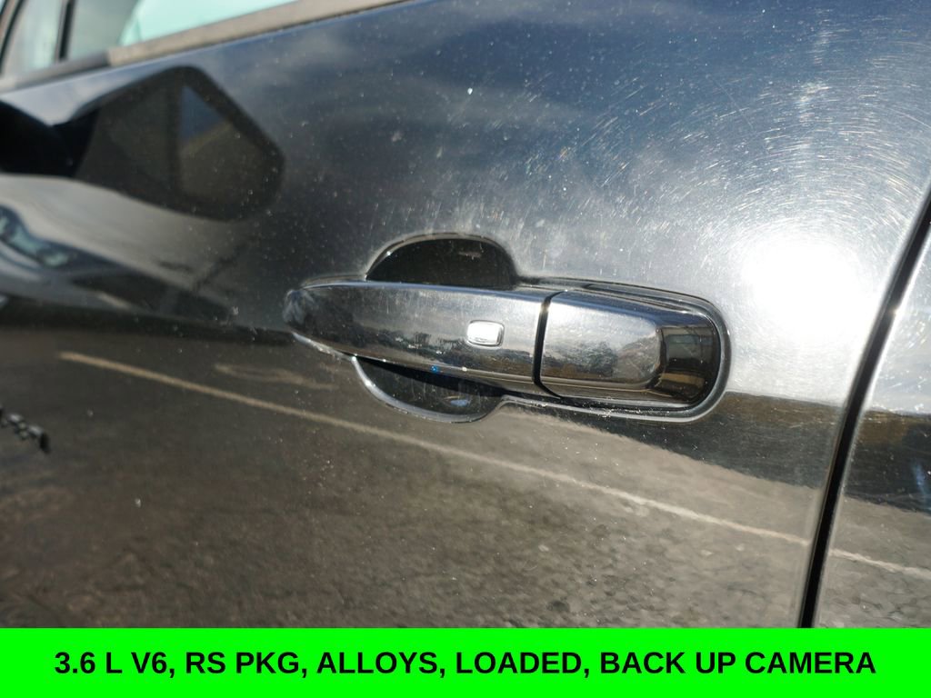 Used 2019 Chevrolet Blazer RS w/ Sun and Wheels Package image 8