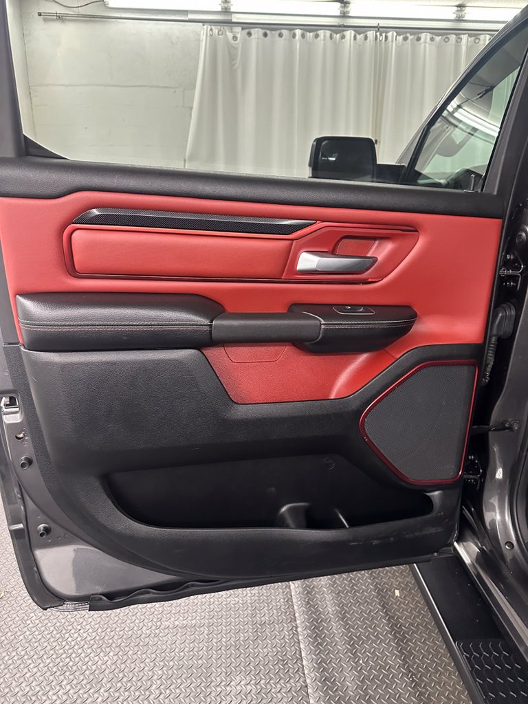 Used 2020 RAM 1500 Rebel w/ Leather & Sound Group w/ 2_W AWD/4WD image 27