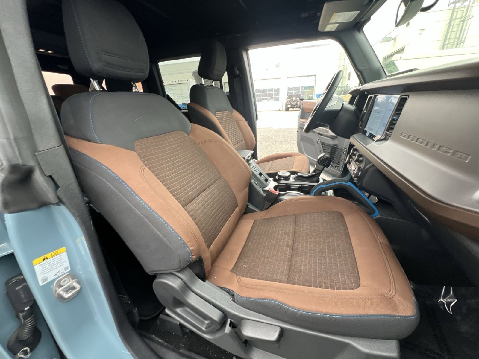 Used 2023 Ford Bronco Outer Banks image 26