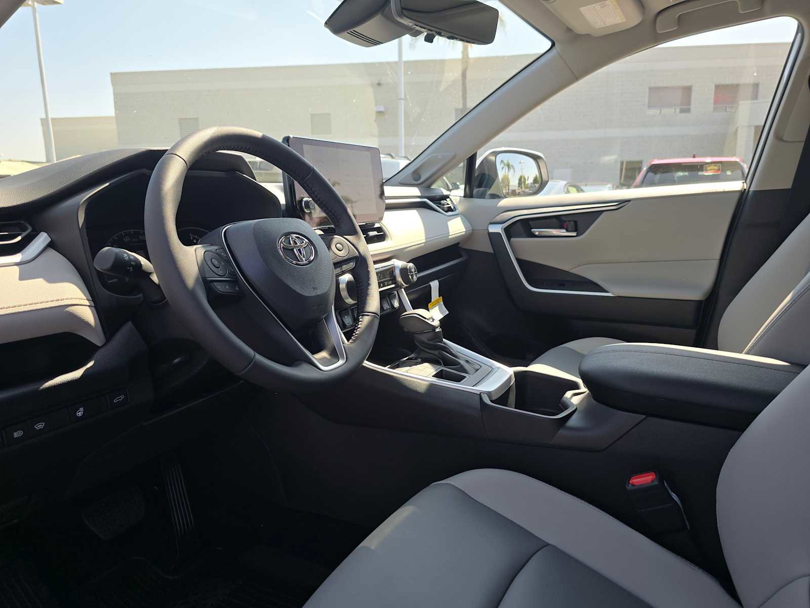 Certified 2025 Toyota RAV4 XLE Premium image 21