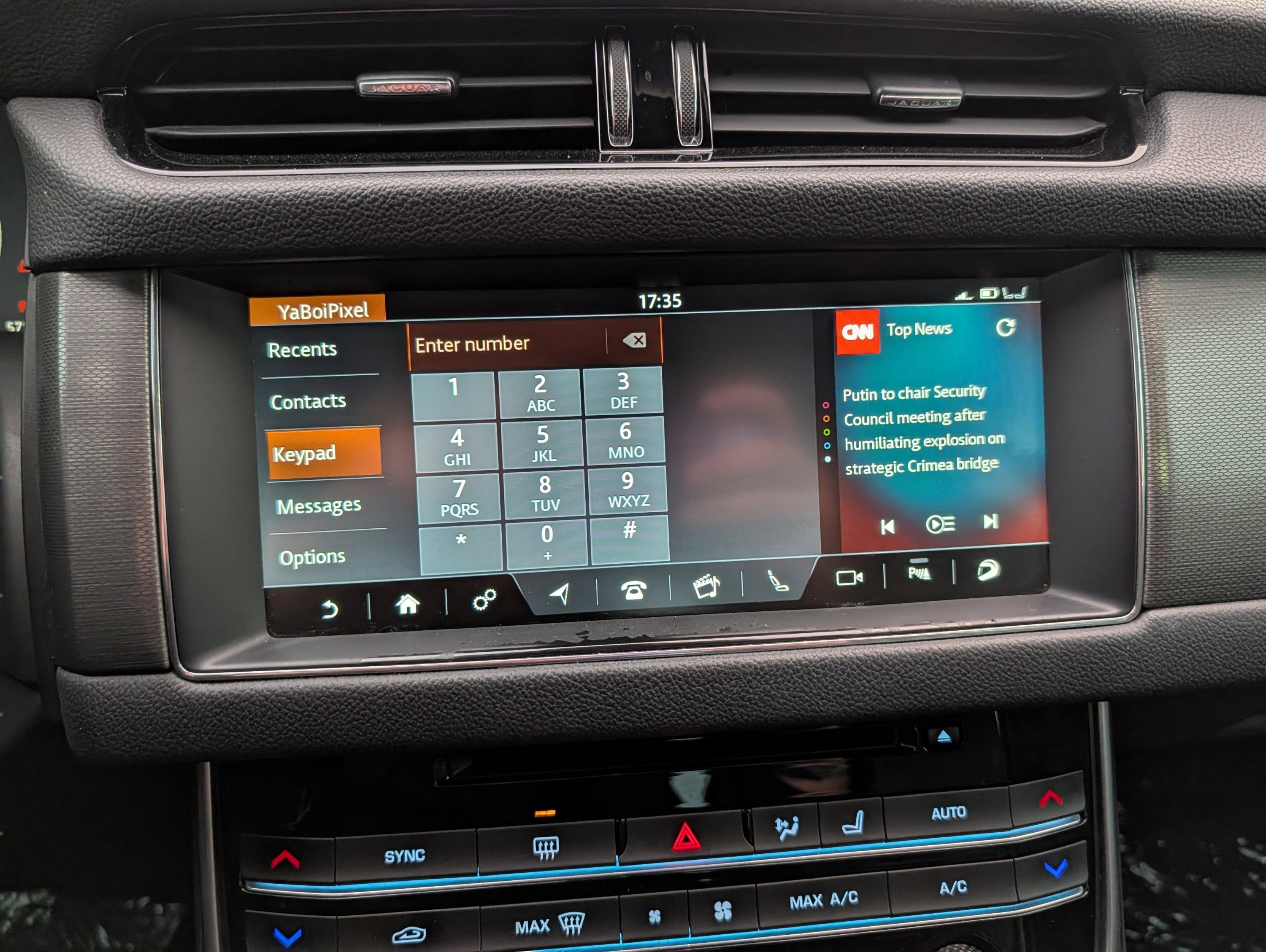 Used 2018 Jaguar XF S image 61