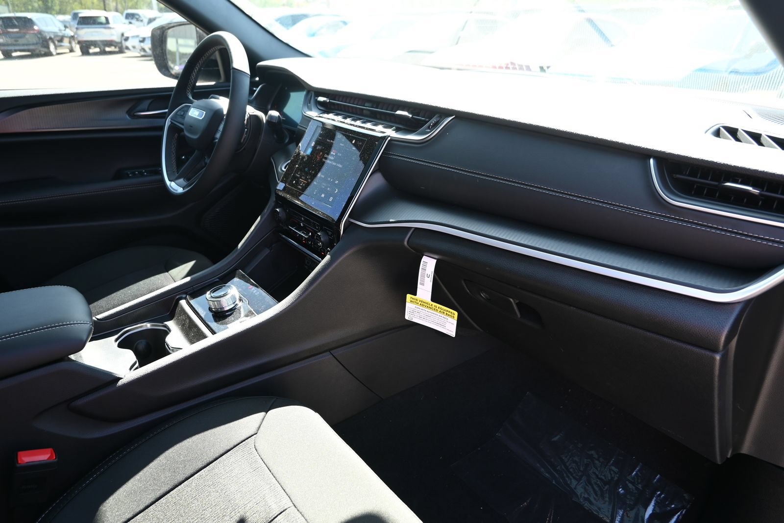 New 2026 Jeep Grand Cherokee Laredo X AWD/4WD image 23