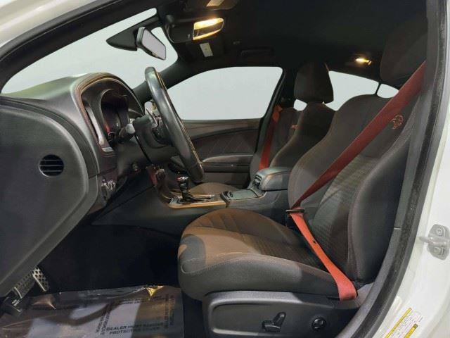 Used 2019 Dodge Charger SRT Hellcat w/ Harman/Kardon Audio Group RWD image 15