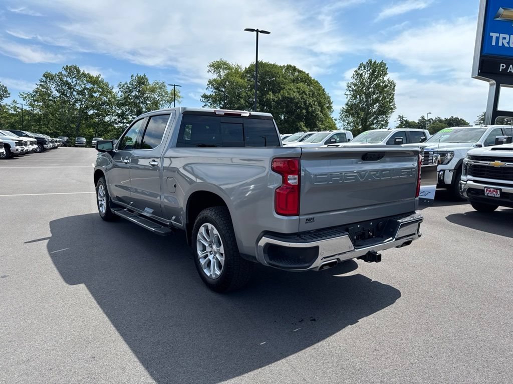Used 2024 Chevrolet Silverado 1500 LTZ w/ LTZ Convenience Package II AWD/4WD image 7
