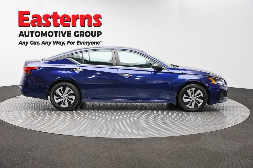 Used 2024 Nissan Altima 2.5 S FWD image 4